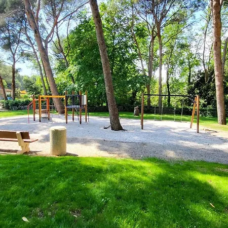 T3 Avec Piscine, Tennis Et Parking A 200m De La - Fr-1-316-73 * Six-Fours-les-Plages